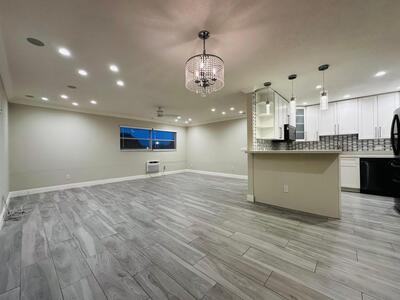 810 Lake Shore Drive, Lake Park, FL 33403