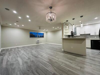 810 Lake Shore Drive, Lake Park, FL 33403