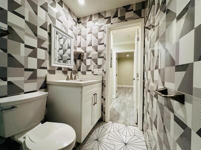 810 Lake Shore Drive, Lake Park, FL 33403