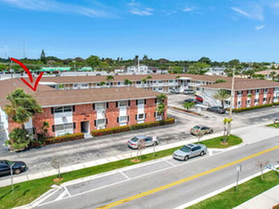 810 Lake Shore Drive, Lake Park, FL 33403