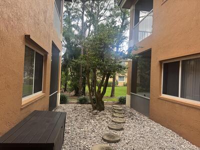 8235 Mulligan Circle, Port Saint Lucie, FL 34986