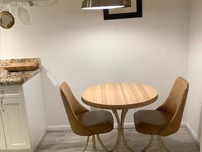 450 Egret Circle, Delray Beach, FL 33444