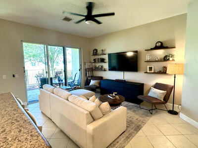 4488 Hickory Drive, Palm Beach Gardens, FL 33418