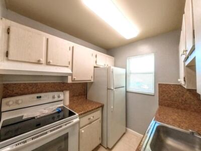 2301 SE 4th Street, Boynton Beach, FL 33435