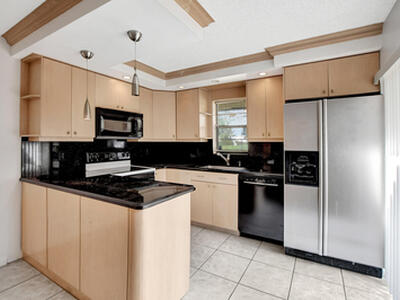 2555 Albatross Road N, Delray Beach, FL 33444