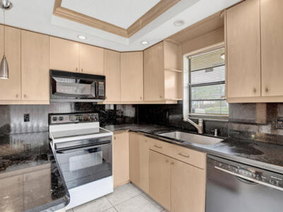 2555 Albatross Road N, Delray Beach, FL 33444