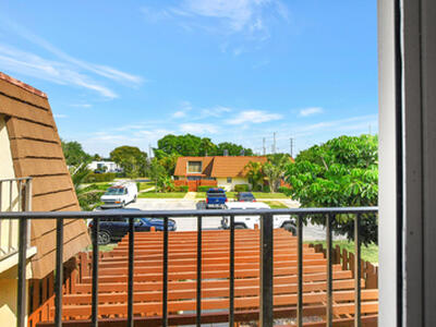 2555 Albatross Road N, Delray Beach, FL 33444