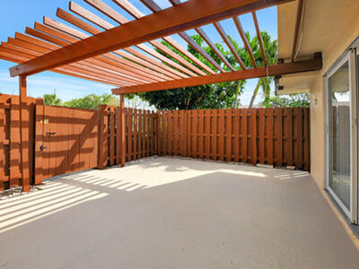 2555 Albatross Road N, Delray Beach, FL 33444