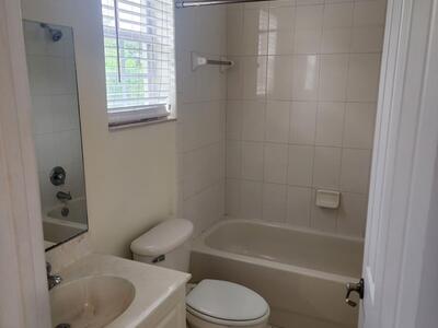 460 Marbella Drive, West Palm Beach, FL 33403