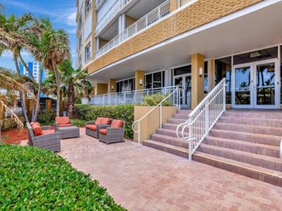 328 N Ocean Boulevard, Pompano Beach, FL 33062