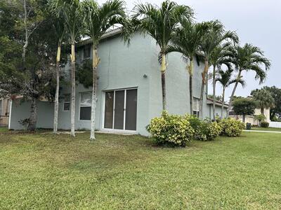 5012 Starblaze Drive, Greenacres, FL 33463