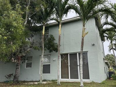 5012 Starblaze Drive, Greenacres, FL 33463