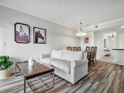 2040 Greenview Shores Boulevard, Wellington, FL 33414