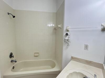 8377 Mulligan Circle, Port Saint Lucie, FL 34986