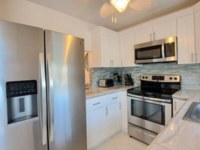 1445 SE 15th Court, Deerfield Beach, FL 33441