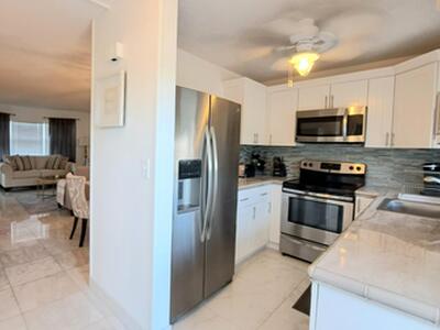 1445 SE 15th Court, Deerfield Beach, FL 33441