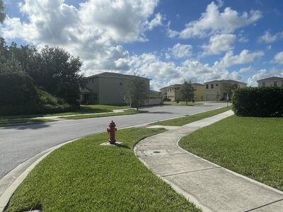 730 NW Leonardo Circle NW, Port Saint Lucie, FL 34986