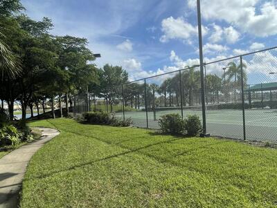 730 NW Leonardo Circle NW, Port Saint Lucie, FL 34986