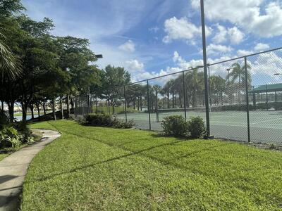 730 NW Leonardo Circle NW, Port Saint Lucie, FL 34986