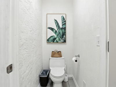 423 Kern Street, West Palm Beach, FL 33405