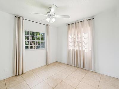 423 Kern Street, West Palm Beach, FL 33405