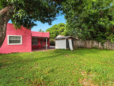 423 Kern Street, West Palm Beach, FL 33405