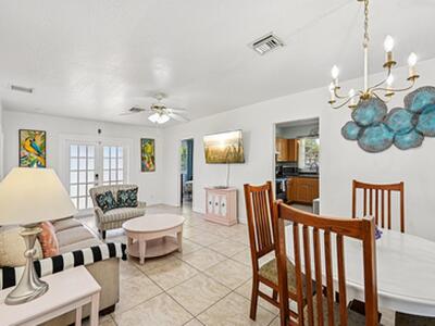 423 Kern Street, West Palm Beach, FL 33405