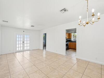 423 Kern Street, West Palm Beach, FL 33405