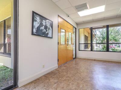 4 Office Park Drive, Palm Coast, FL 32137