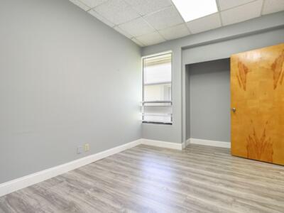 4 Office Park Drive, Palm Coast, FL 32137