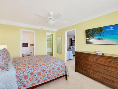 4511 S Ocean Boulevard, Highland Beach, FL 33487