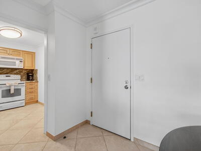 4511 S Ocean Boulevard, Highland Beach, FL 33487