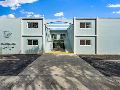 401 Southwind Drive, North Palm Beach, FL 33408