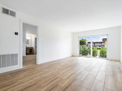 401 Southwind Drive, North Palm Beach, FL 33408