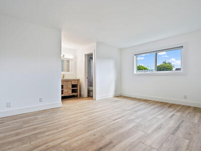 401 Southwind Drive, North Palm Beach, FL 33408