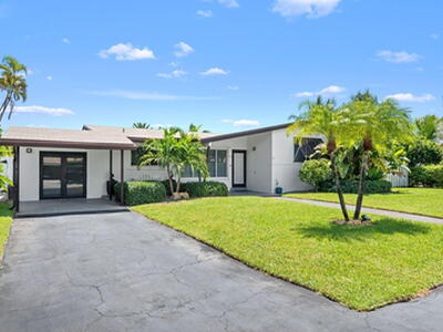 942 SE 13th Avenue, Deerfield Beach, FL 33441
