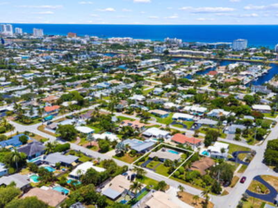 942 SE 13th Avenue, Deerfield Beach, FL 33441