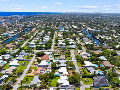 942 SE 13th Avenue, Deerfield Beach, FL 33441