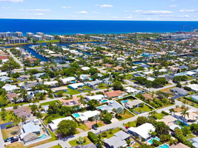942 SE 13th Avenue, Deerfield Beach, FL 33441