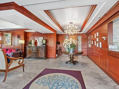 7051 Seacrest Boulevard, Lake Worth, FL 33462