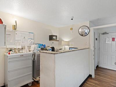 7051 Seacrest Boulevard, Lake Worth, FL 33462