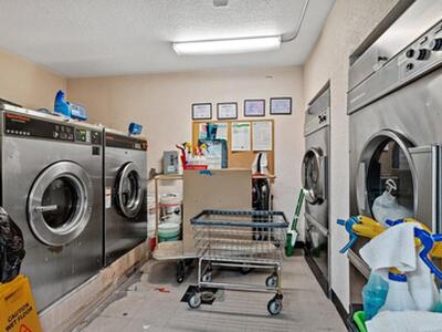 7051 Seacrest Boulevard, Lake Worth, FL 33462