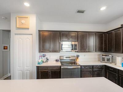 12516 NW Toblin Lane, Port Saint Lucie, FL 34987