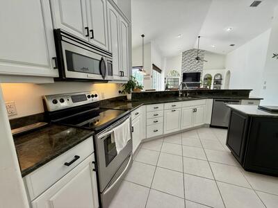 1043 SW Pigeon Plum Way, Palm City, FL 34990