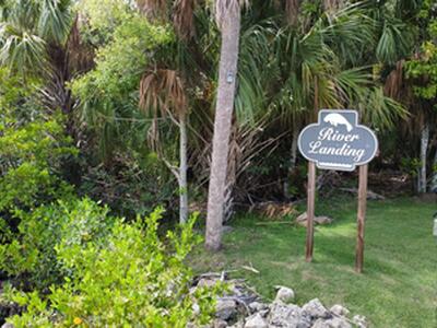 1043 SW Pigeon Plum Way, Palm City, FL 34990