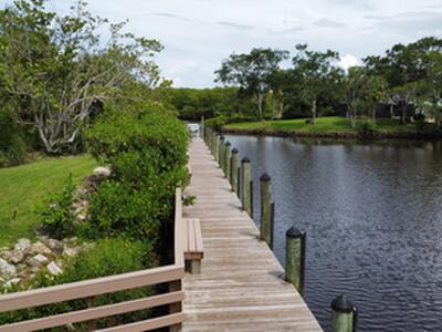 1043 SW Pigeon Plum Way, Palm City, FL 34990