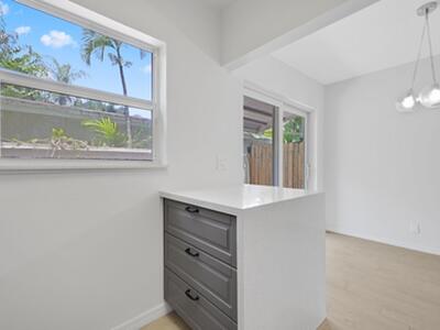 609 NE 13th Avenue, Fort Lauderdale, FL 33304