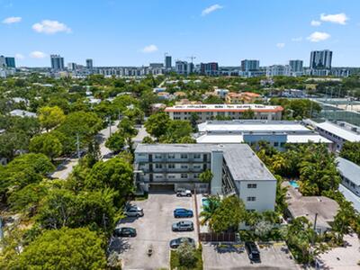 609 NE 13th Avenue, Fort Lauderdale, FL 33304