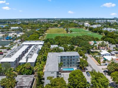 609 NE 13th Avenue, Fort Lauderdale, FL 33304