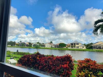 122 NW Swann Mill Circle, Port Saint Lucie, FL 34986